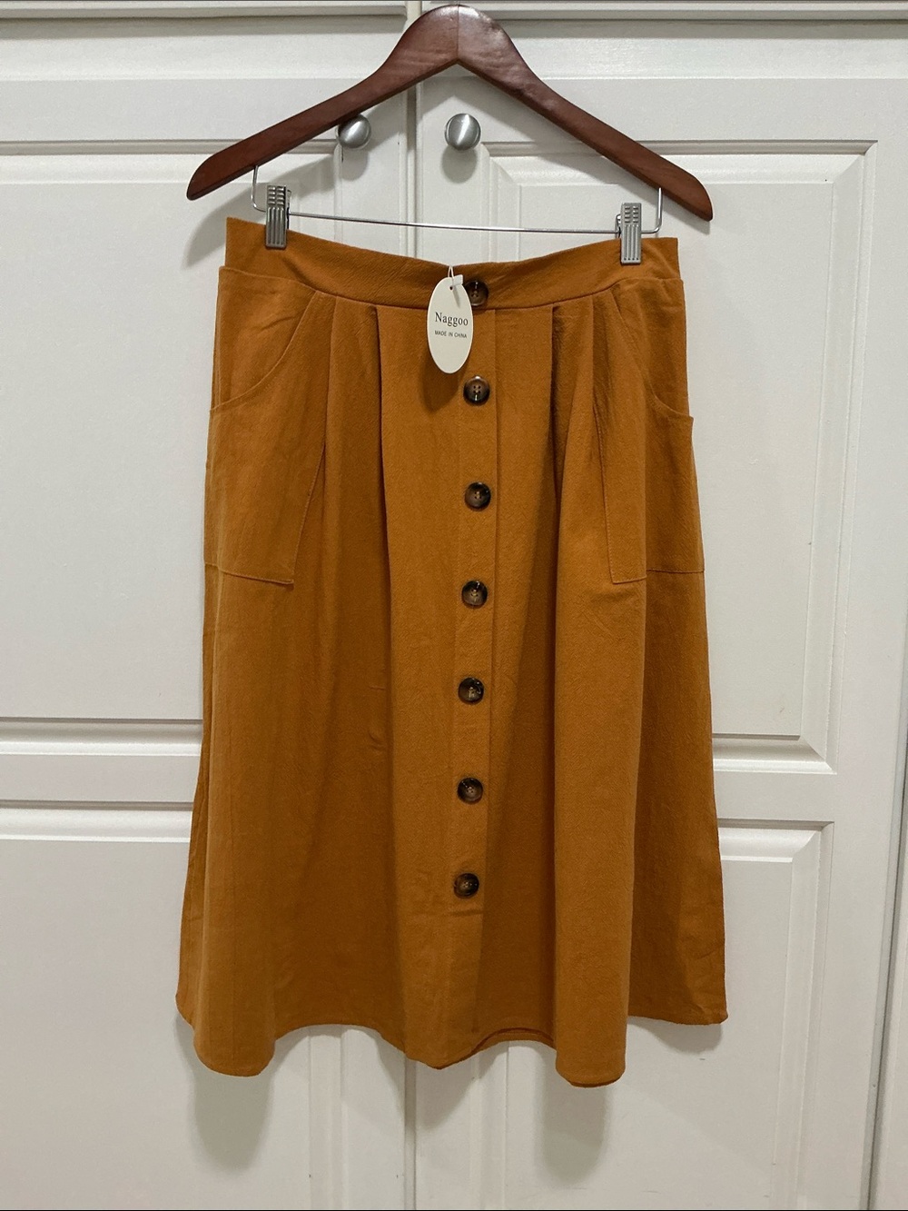 NWT Women's Button-Front A-Line Skirt in Mustard